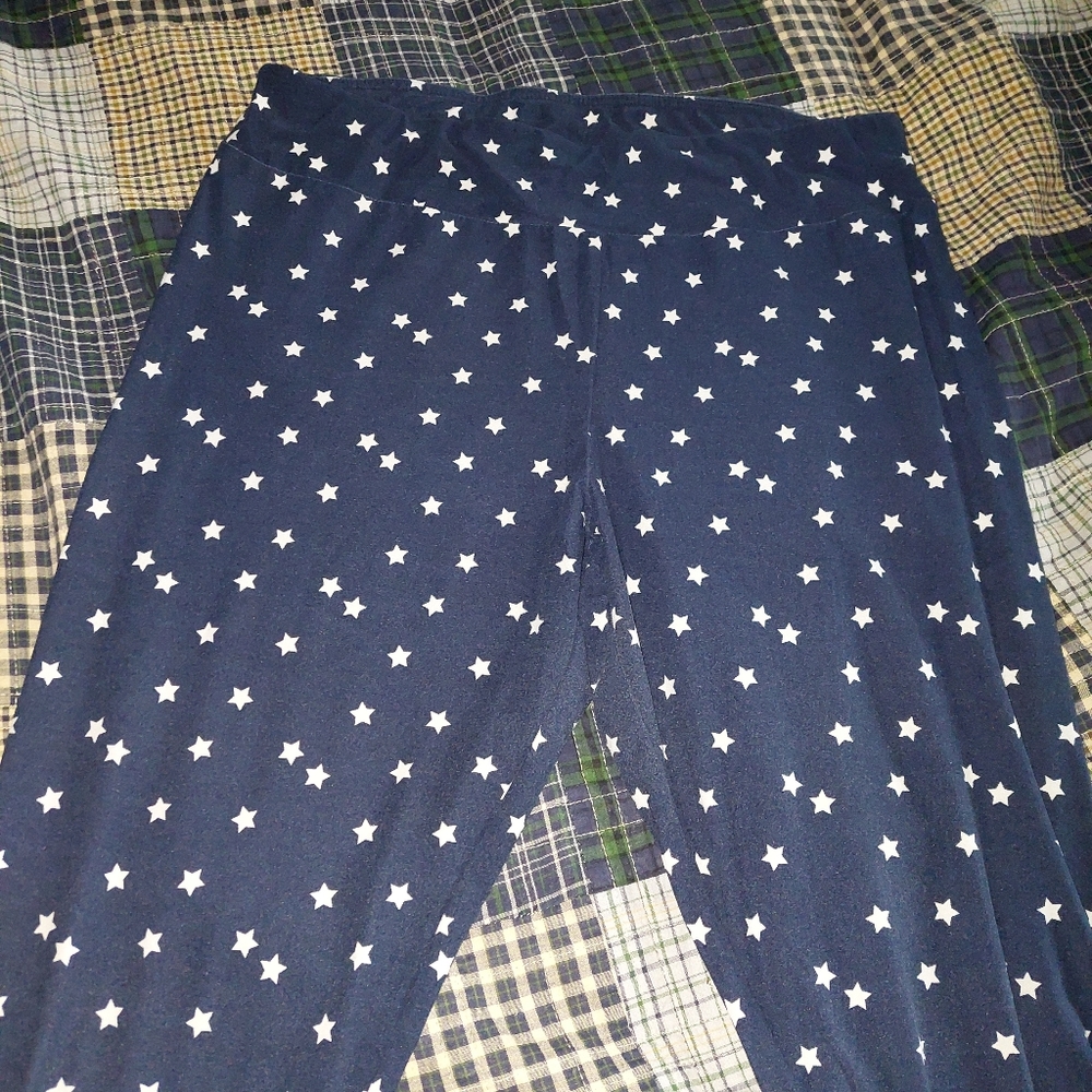 Lot of 2 capris